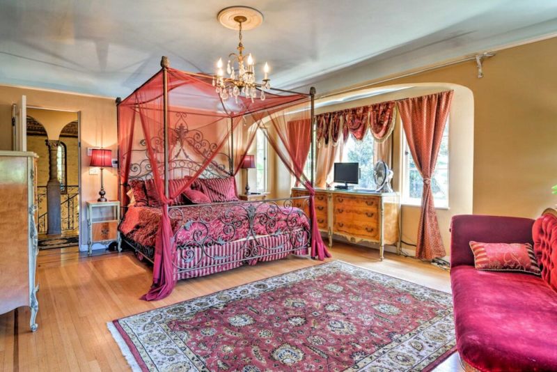 Airbnb Ojai, California Vacation Homes: Spanish Mansion