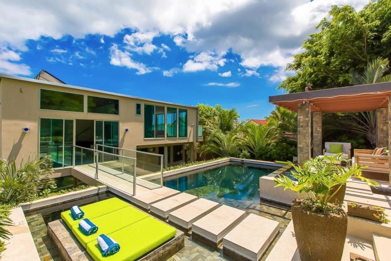 Best Airbnbs in Oahu, Hawaii: Villa Luana