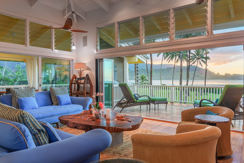 Best Hanalei Airbnbs & Vacation Rentals: Gorgeous Beachfront Estate