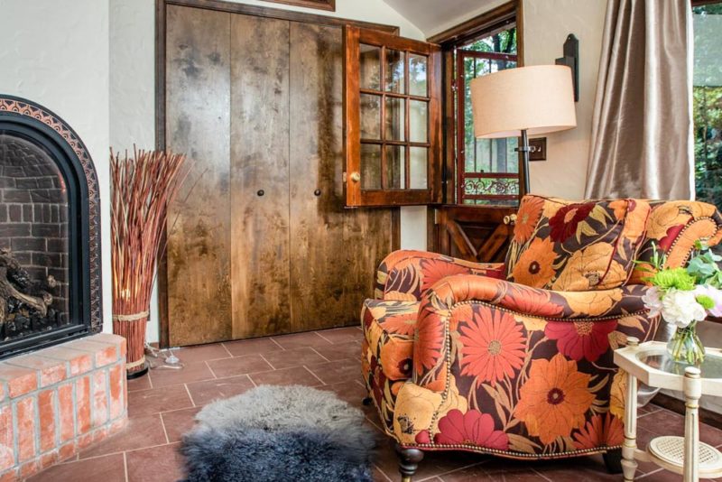Cool Airbnbs in Colorado Springs: Stratton House