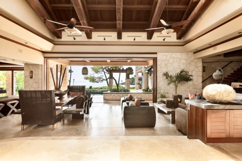 Cool Airbnbs in Honolulu, Hawaii: Banyan House