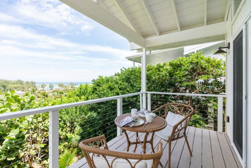 Cool Airbnbs in Kailua, Oahu: Luxury Beach Apartment
