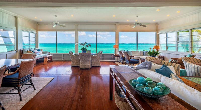 Cool Airbnbs in Kailua, Oahu: Walker's Lanikai Beach House