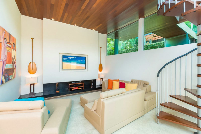 Cool Airbnbs in Oahu, Hawaii: Villa Luana