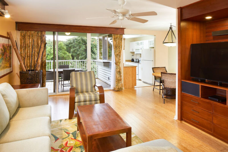 Cool Airbnbs in Princeville, Kauai: The Cliffs