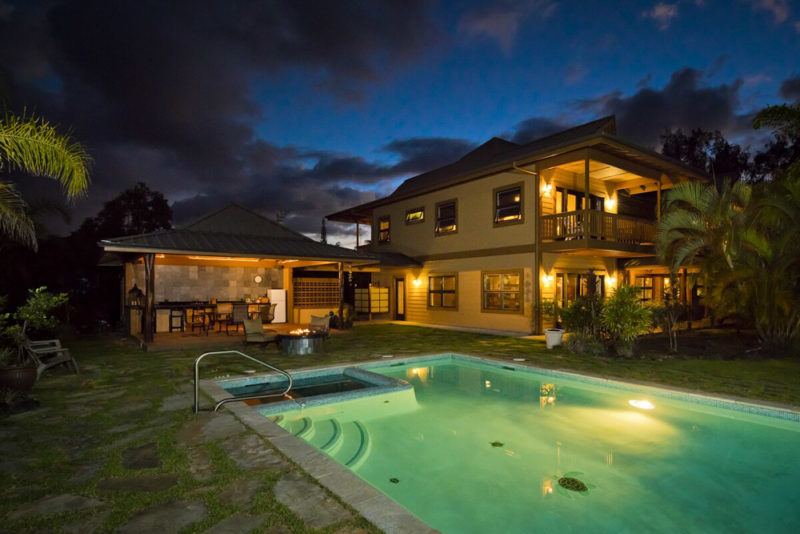 Cool Hilo Airbnbs & Vacation Rentals: Villa Paraiso