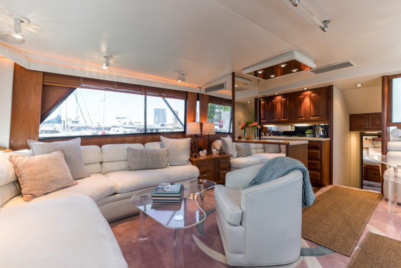 Cool Oahu Airbnbs & Vacation Rentals: Ho'okipa Yacht