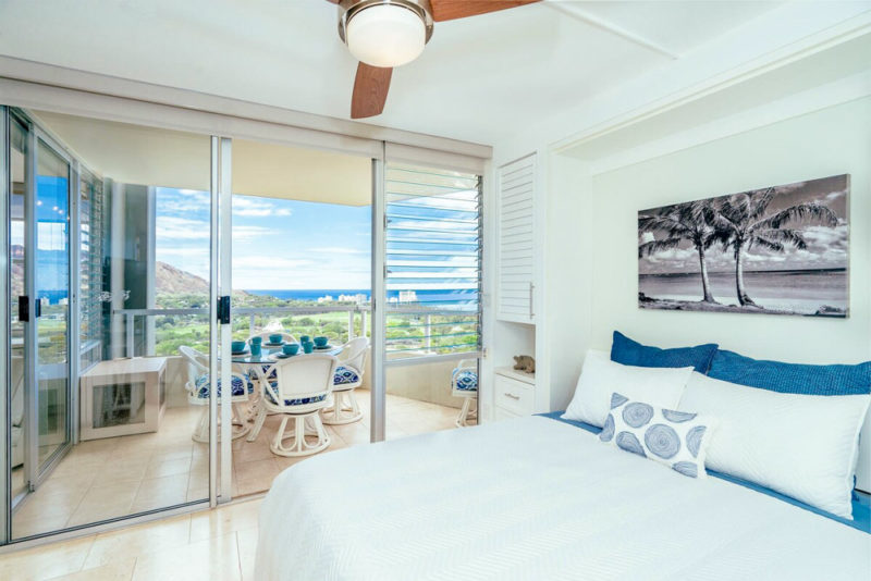 Cool Waikiki Beach Airbnbs & Vacation Rentals: Diamond Head Vista