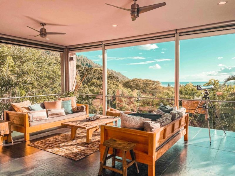 Honolulu Airbnb Vacation Homes & Rentals: Grand Estate