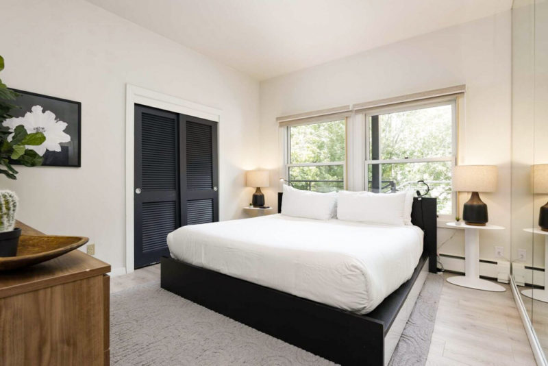Airbnb Aspen, Colorado Vacation Homes: Mountain Hideaway Condo