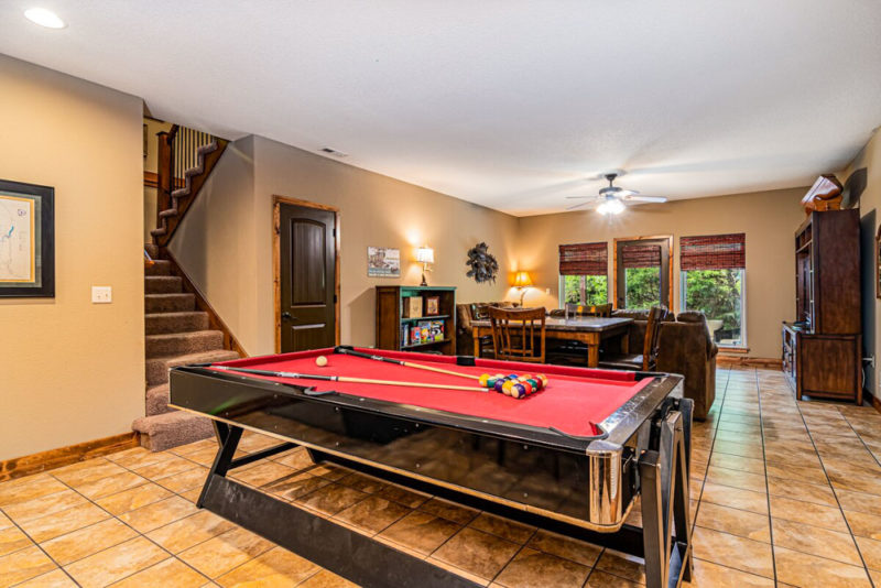 Airbnbs in Branson, Missouri Vacation Homes: WIldwood Cottage