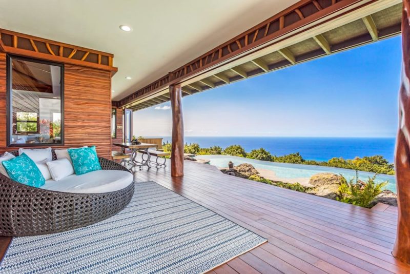 Airbnbs in Kona, Hawaii Vacation Homes: Aolani House