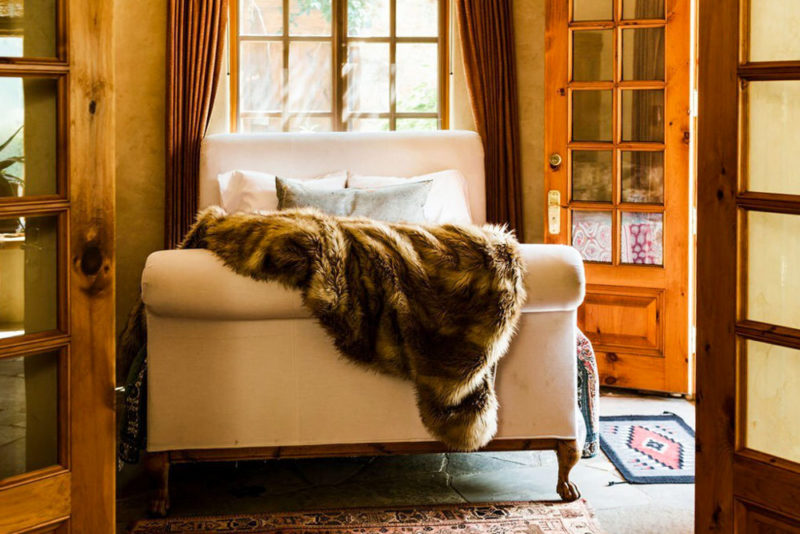 Aspen Airbnb Vacatioh Homes: Luxury Ranch Villa