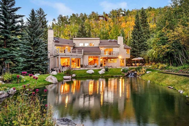 Aspen Airbnb Vacatioh Homes: Snowmass Slopeside Chalet