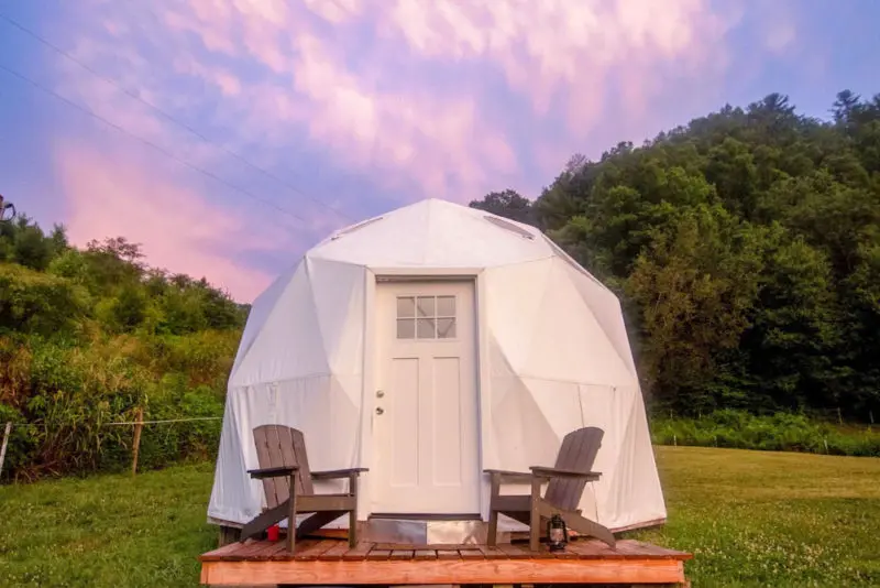 Best Airbnbs Great Smoky Mountains National Park: Modern Glamping Dome