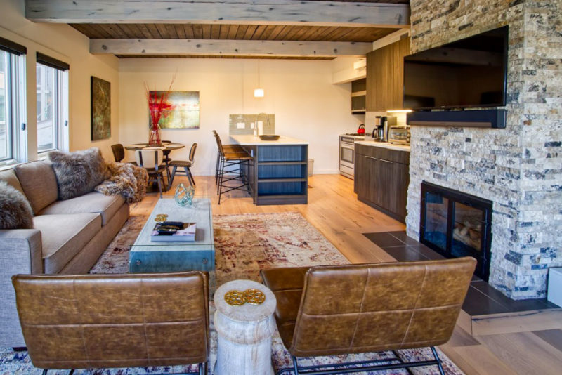 Best Airbnbs in Aspen, Colorado: Cozy Snowmass Studio