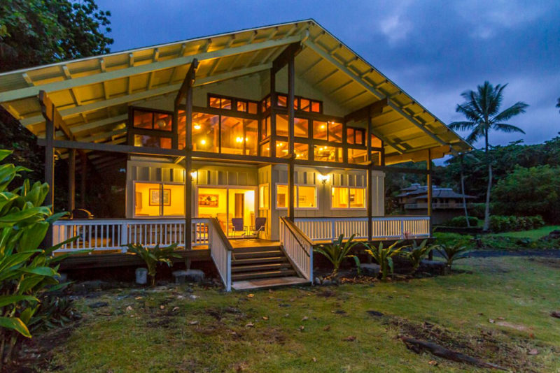 Best Airbnbs in Hana, Hawaii: Beachfront House