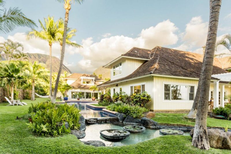 Best Maui Airbnbs & Vacation Rentals: Hekili Point Villa