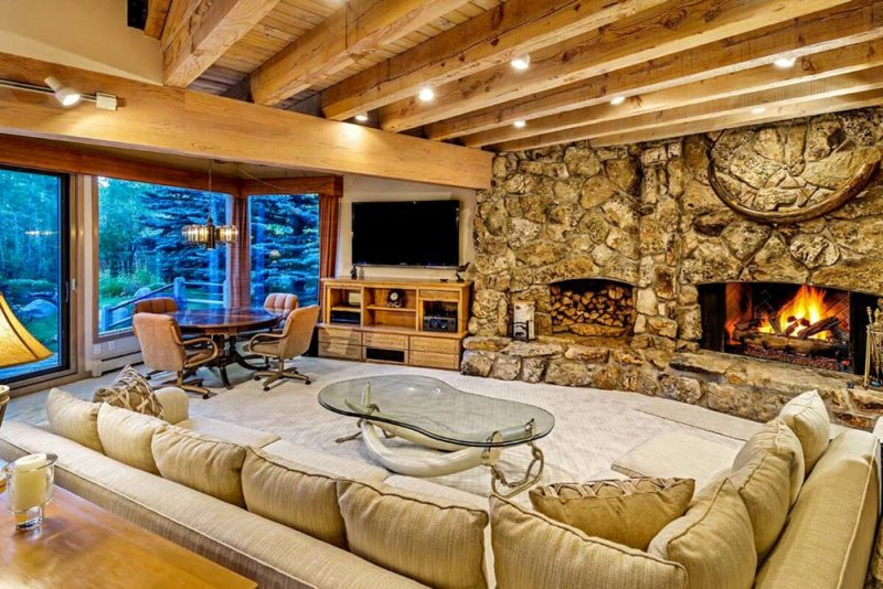 Cool Aspen Airbnbs & Vacation Rentals: Snowmass Slopeside Chalet