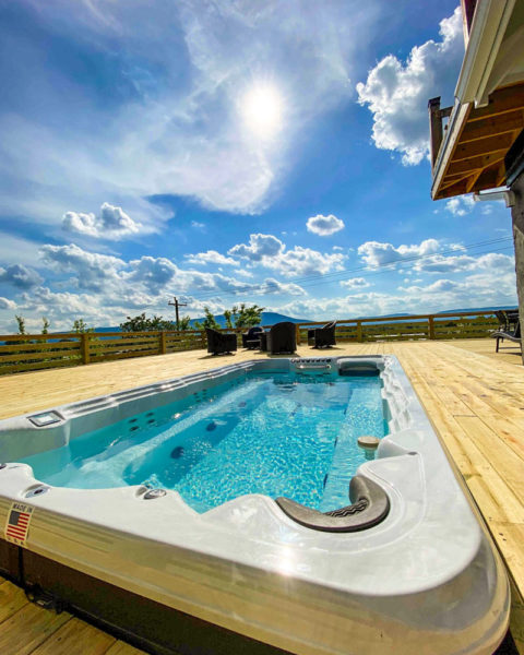 Cool Chattanooga Airbnb & Vacation Rentals: Charming View