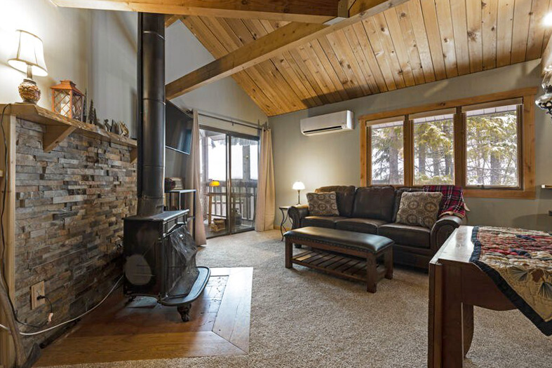 Cool Glacier Airbnbs & Vacation Rentals: Cozy Condo
