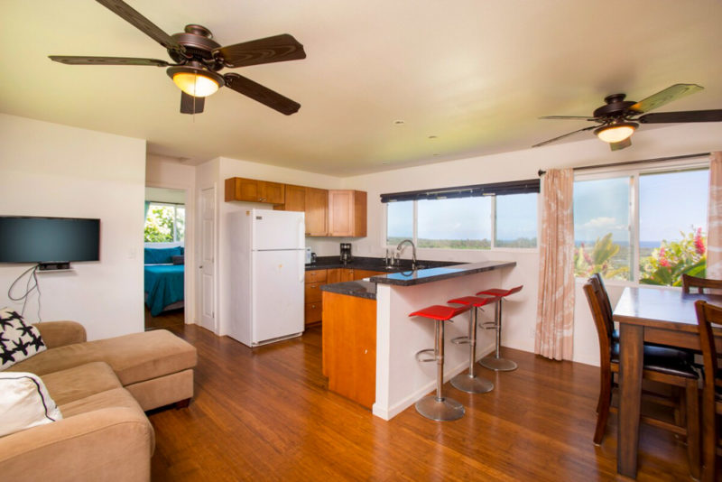 Cool Hana Airbnbs & Vacation Rentals: Modern Cottage