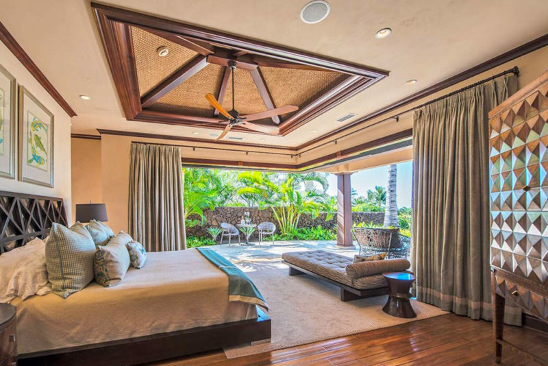 Cool Kona Airbnbs & Vacation Rentals: Private Oasis