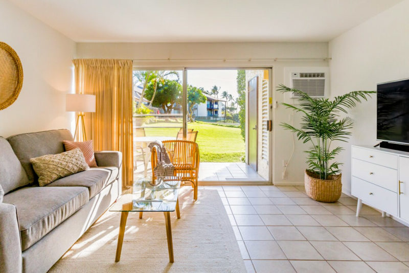 Cool Maui Airbnbs & Vacation Rentals: Modern Condo