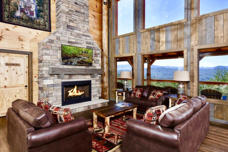 Coolest Airbnbs Great Smoky Mountains National Park: Summit Castle