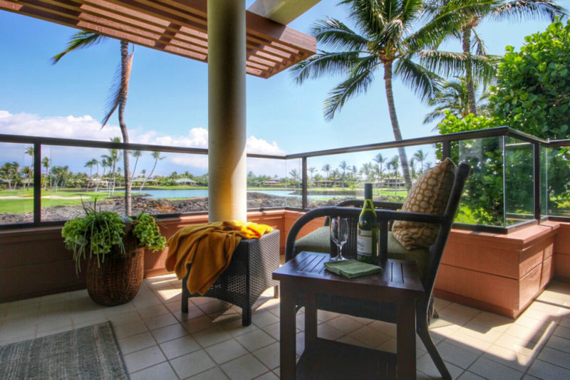 Coolest Airbnbs in Waikoloa, Hawaii: Dancing Dolphins Point Villa