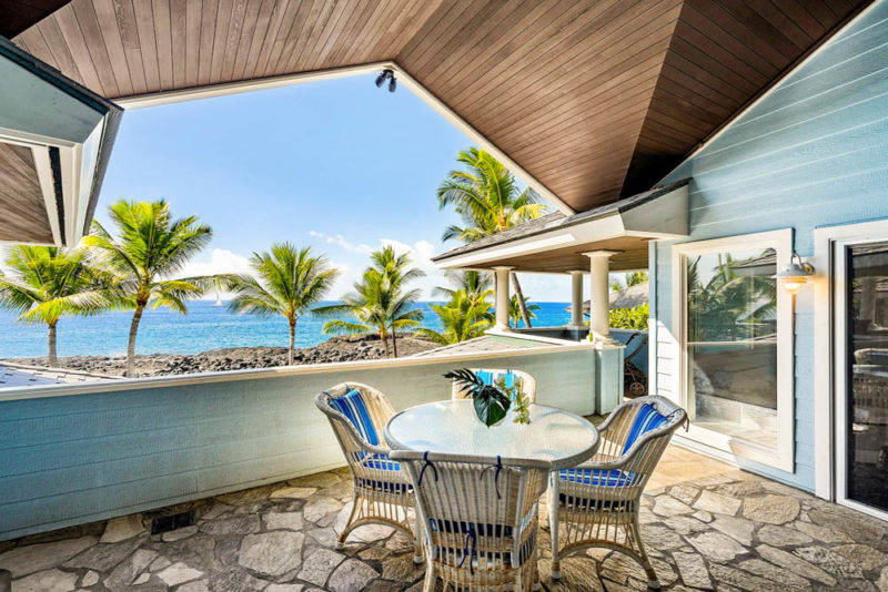 Kona Airbnbs & Vacation Homes: Oceanfront Estate