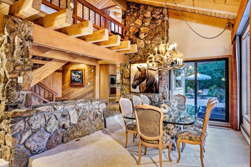 Unique Aspen Airbnbs & Vacation Rentals: Snowmass Slopeside Chalet