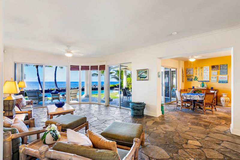 Unique Kona Airbnbs & Vacation Rentals: Oceanfront Estate