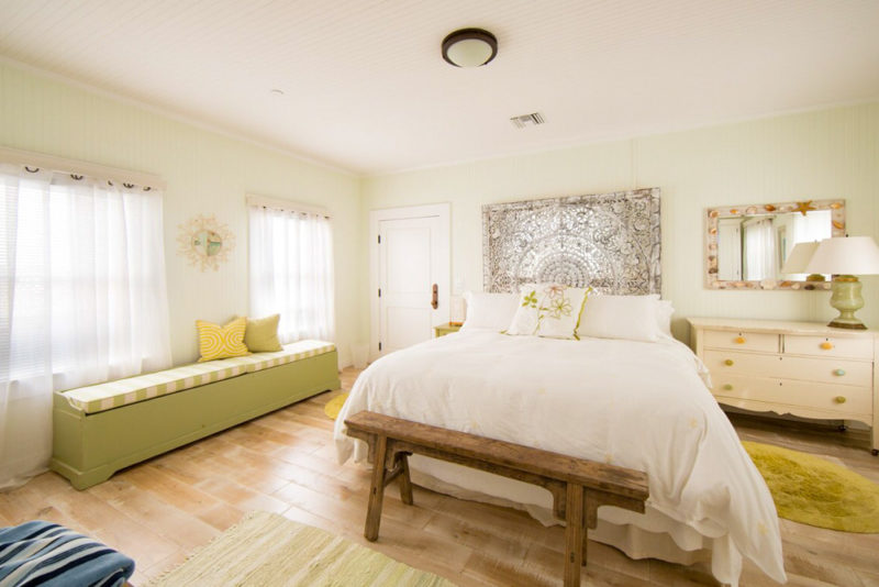 Airbnbs in Santa Monica, California Vacation Homes: Historic Beach House