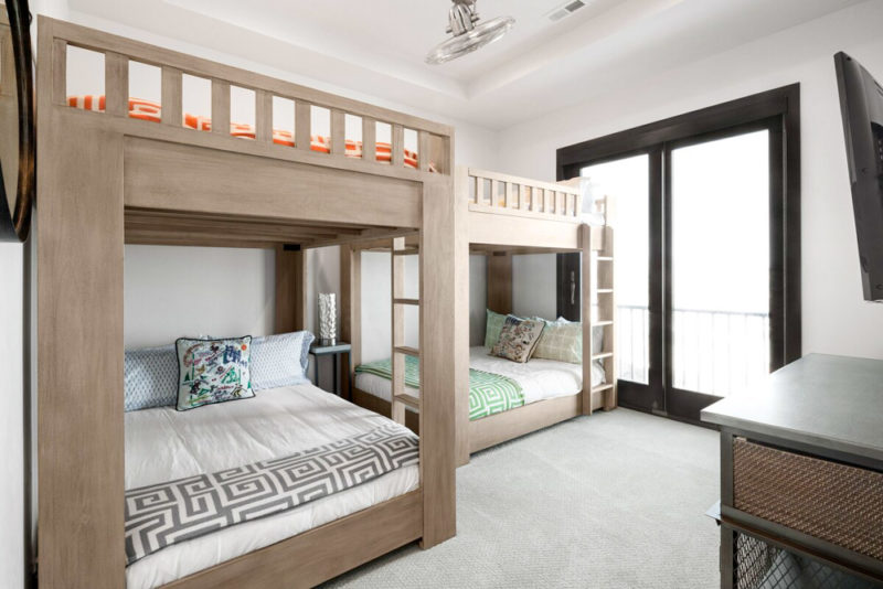 Airbnbs in Park City, Utah Vacation Homes: Juniper Landing Suite