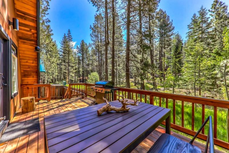Airbnbs in South Lake Tahoe, California Vacation Homes: Adorable Cabin