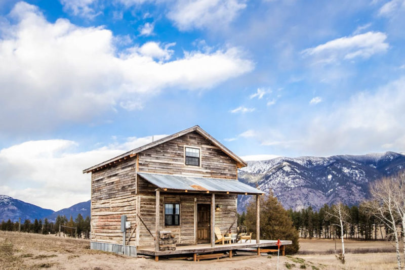 Best Glacier Airbnbs & Vacation Rentals: Cabin Views