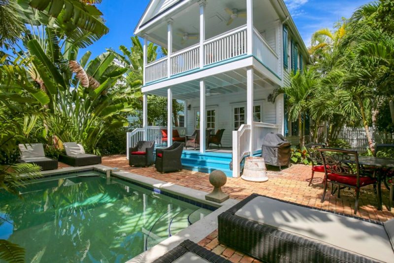 Best Airbnbs in Florida Keys: Bright, Central House