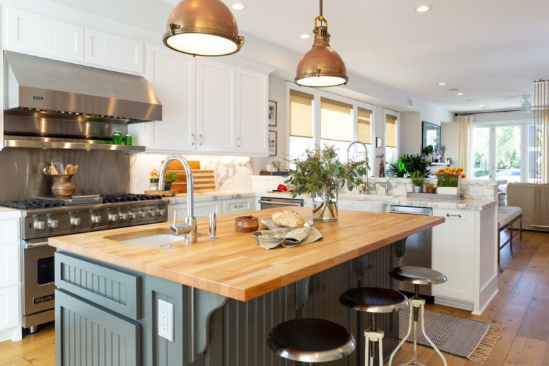 Best Airbnbs in Huntington Beach, California: Jasmine Roth House