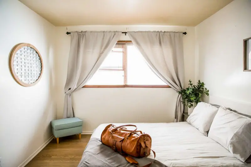 Best Airbnbs in Long Beach, California: Modern Apartment