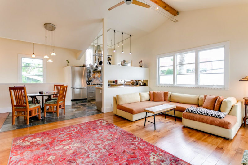 Best Santa Monica Airbnbs & Vacation Rentals: Craftsman Cottage