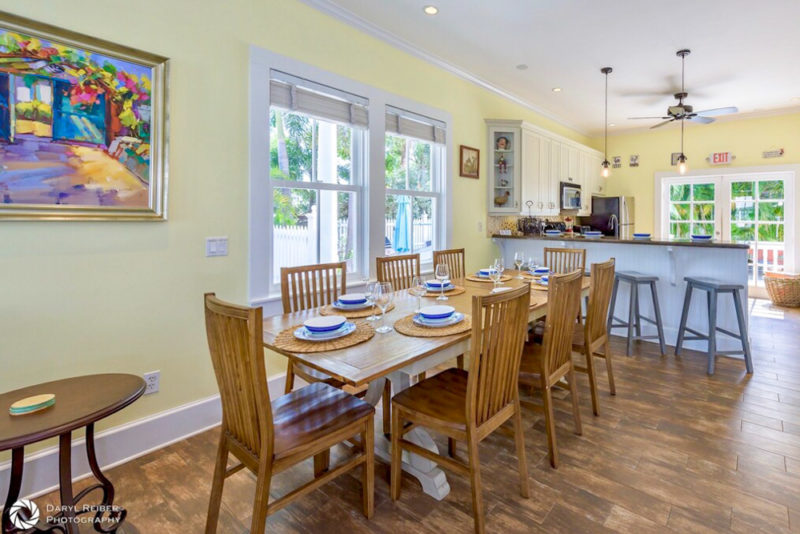 Cool Florida Keys Airbnbs & Vacation Rentals: Colorful House