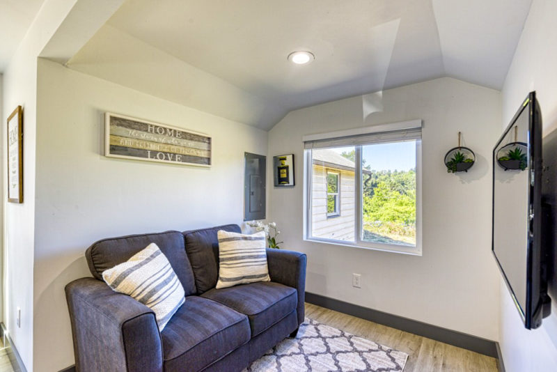 Cool Seattle Airbnbs & Vacation Rentals: Modern Tiny House