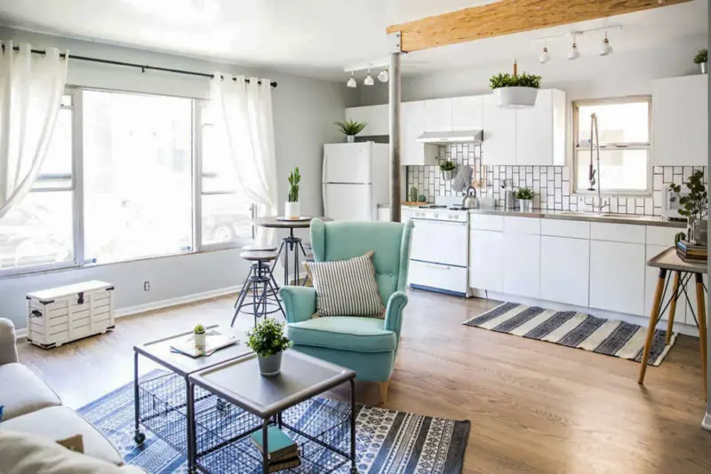 Coolest Airbnbs in Long Beach, California: Modern Apartment