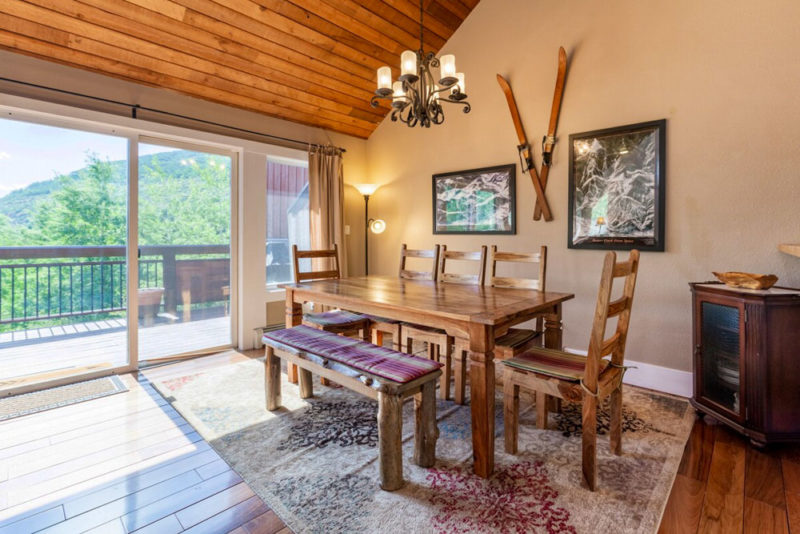 Coolest Airbnbs in Vail, Colorado: Mountain View Penthouse