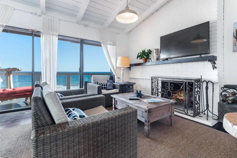 Malibu Airbnbs & Vacation Homes: Beach Bungalow