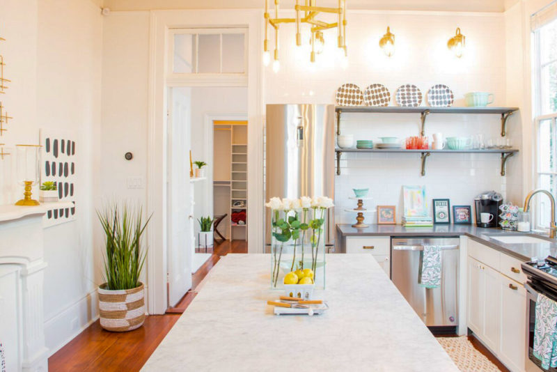 New Orleans Airbnbs & Vacation Homes: Shotgun House