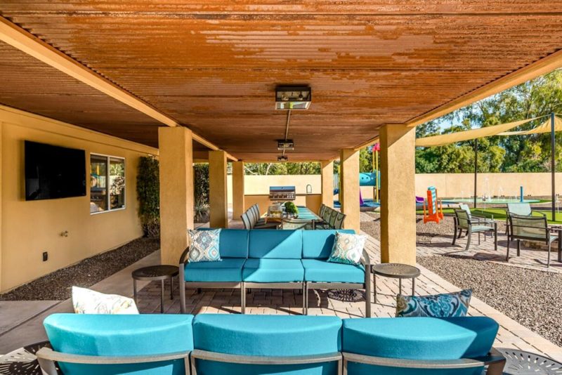 Phoenix Airbnbs & Vacation Homes: Sundown Estate