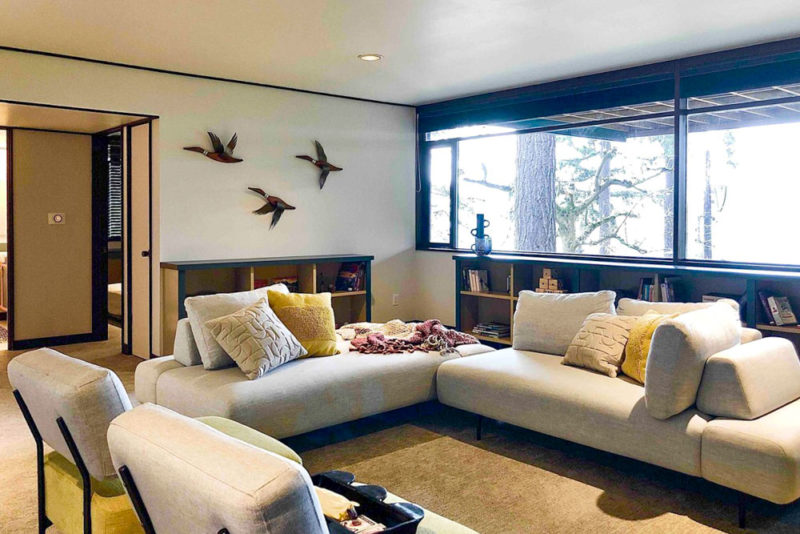 Seattle Airbnbs & Vacation Homes: Lake View House