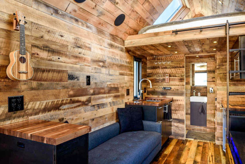 Seattle Airbnbs & Vacation Homes: Tipsy Tiny House